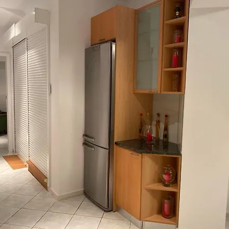 Villa Tzitzifies Kourouklata