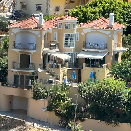 Tzitzifies Villa