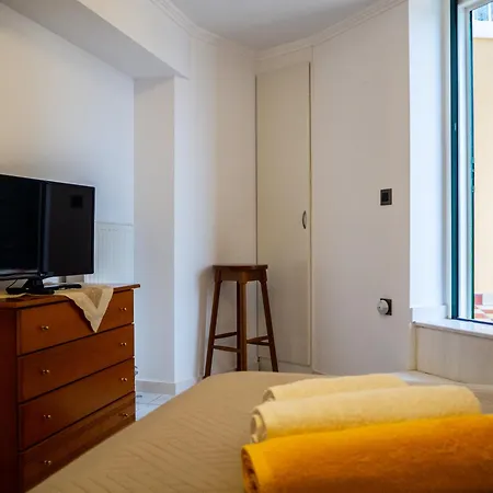 Tzitzifies Kourouklata