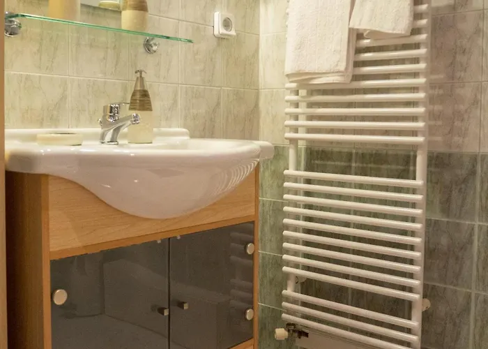 Tzitzifies * Kourouklata